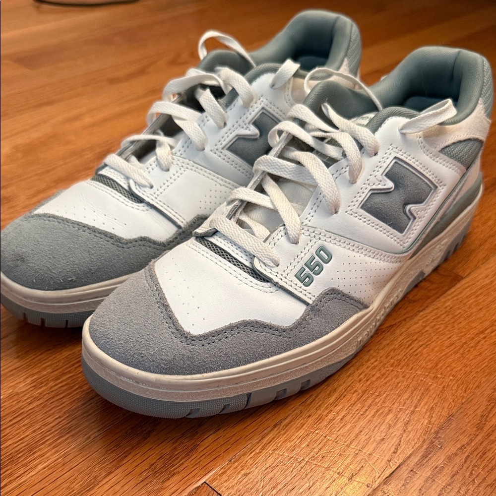 New Balance Men’s 550 Sneakers